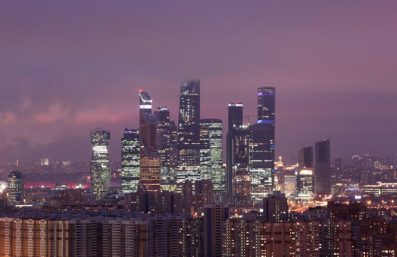 Tightening financial conditions sound alarm for world economy