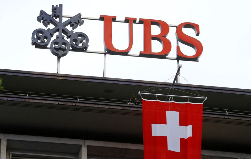 UBS and Credit Suisse make further progress in emergency plans - regulator