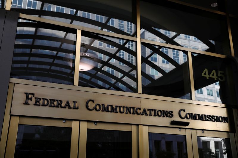 U.S. FCC adds Kaspersky Lab, China telecom firms to national security threat list