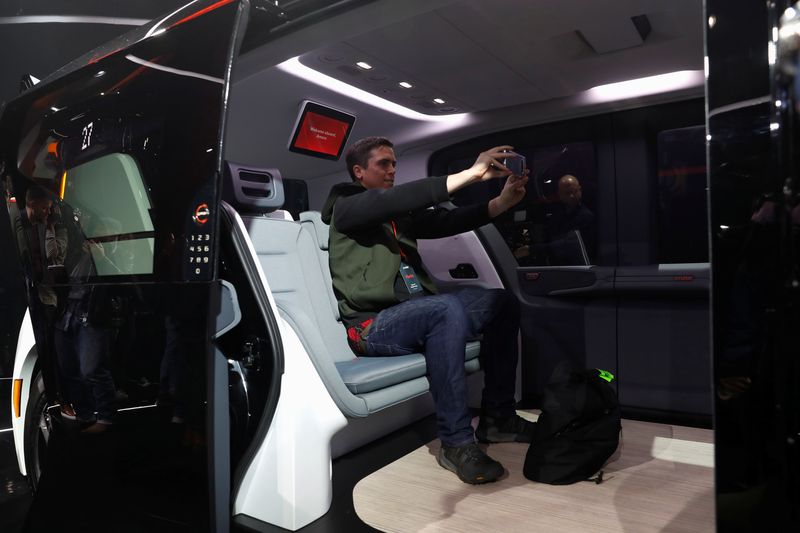 U.S. eliminates human controls requirement for fully automated vehicles