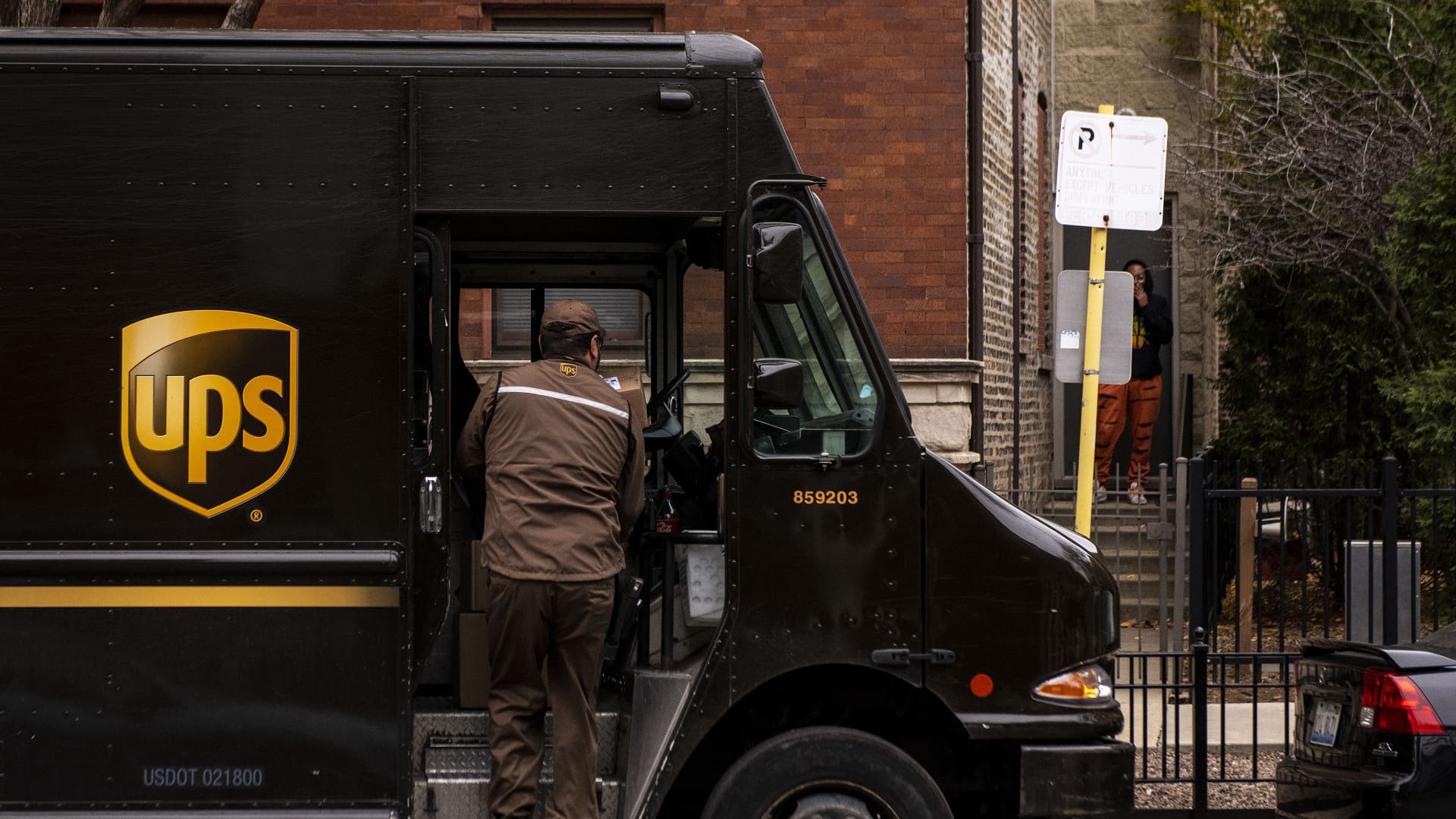Buy UPS as the stock is cheap and offers one of the highest dividend yields, Loop says