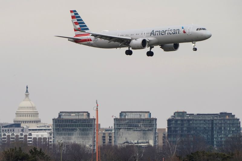 American Airlines expects Q1 revenue to be down 16% from pre-pandemic levels
