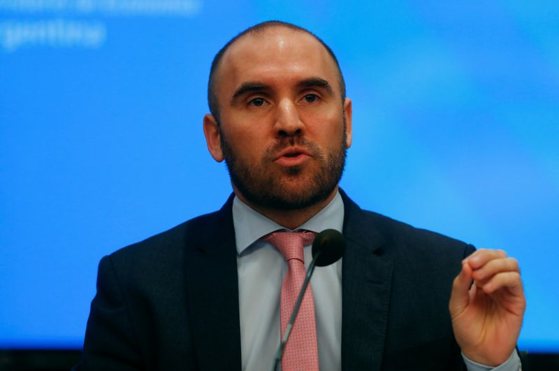 Argentina to help low-income earners cope with inflation