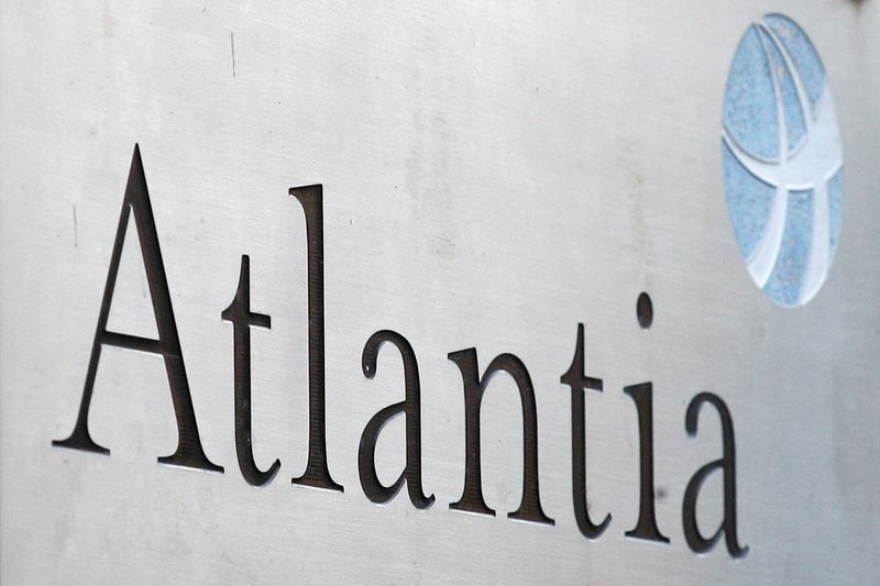 Benettons rule out any transaction involving break-up of Atlantia - source