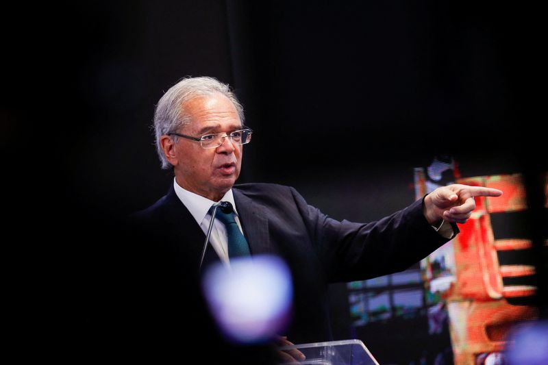 Brazil government plans 5% salary bump for public servants from July -sources