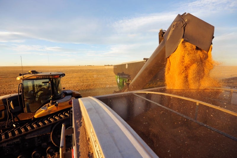 Canada March producer prices up 4.0%, biggest monthly gain in 66 years