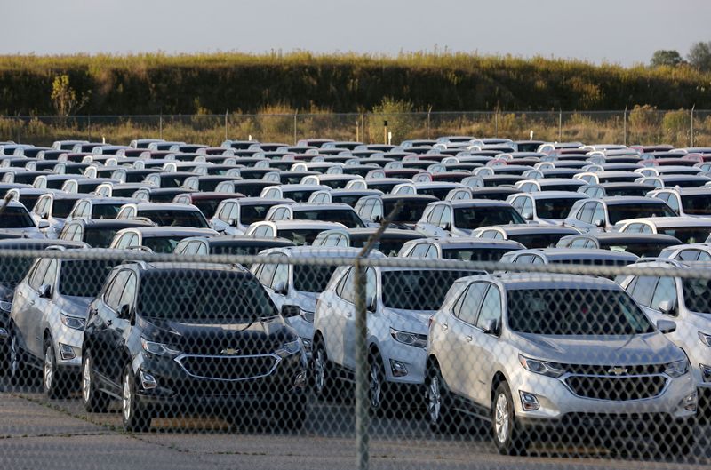 Canada to invest C$518 million toward GM's two plants in Ontario
