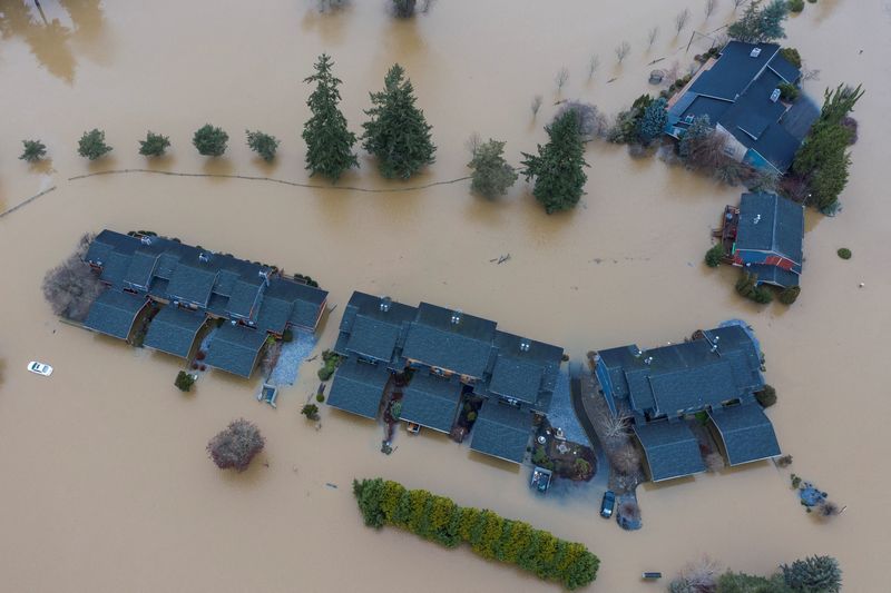 Climate change could cost U.S. budget $2 trln a year by end century -White House