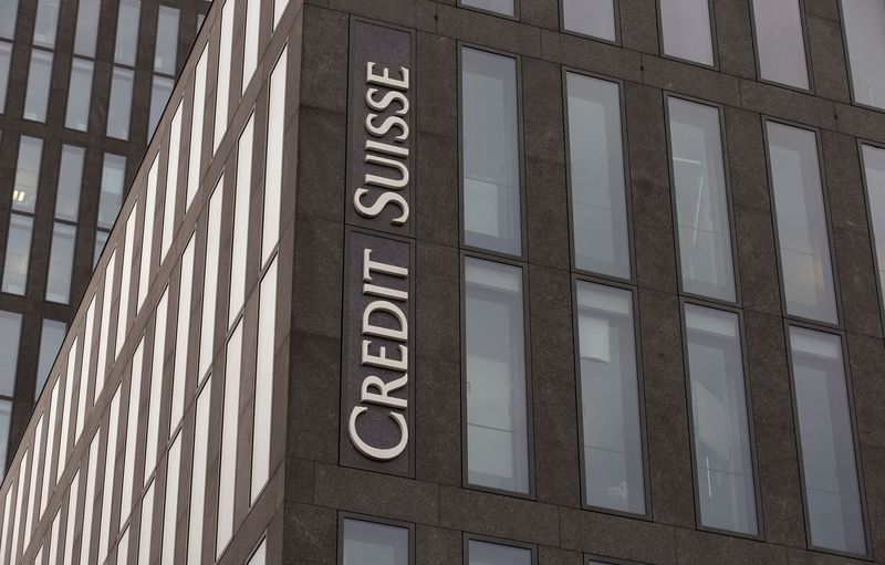 Credit Suisse expects Q1 loss after boosting legal provisions