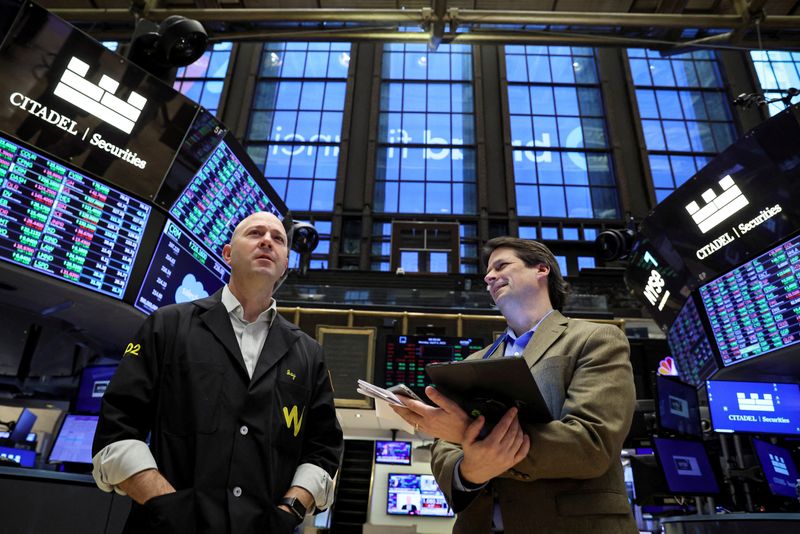 Futures fall as Amazon, Apple results disappoint