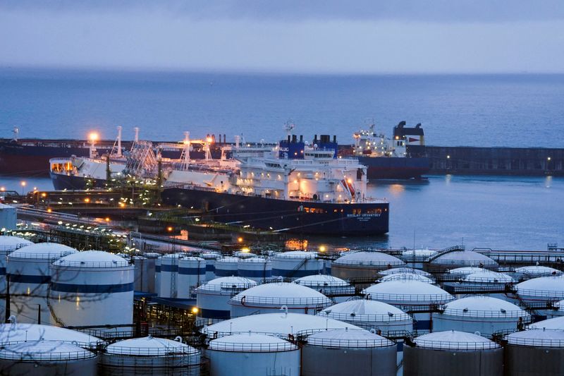 Global LNG body urges governments to support fuel buyers amid Ukraine crisis