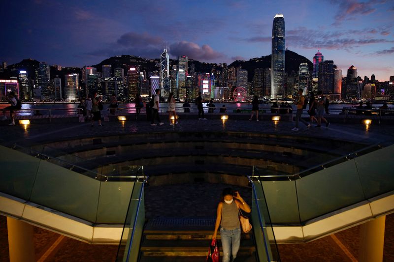 Hong Kong to sell up to $2.55 billion retail green bond this month