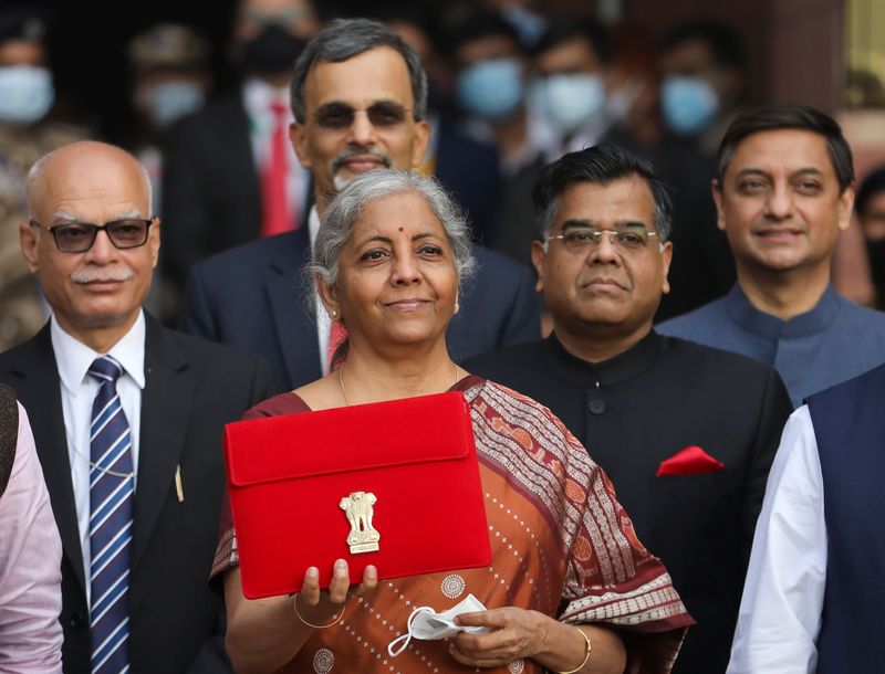 India wants to be friends with West but needs Russian help to defend borders, says Finance Minister -Bloomberg