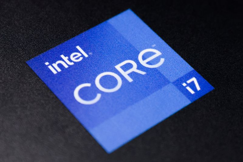 Intel suspends business operations in Russia