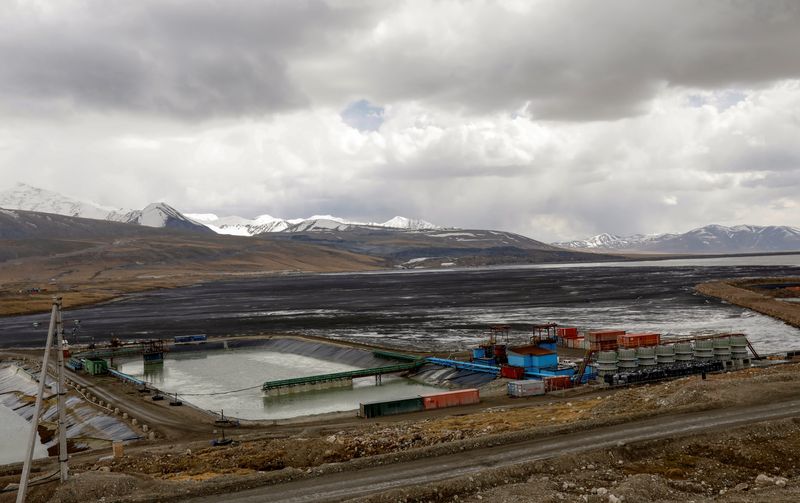 Kyrgyzstan and Canada's Centerra end Kumtor gold mine dispute