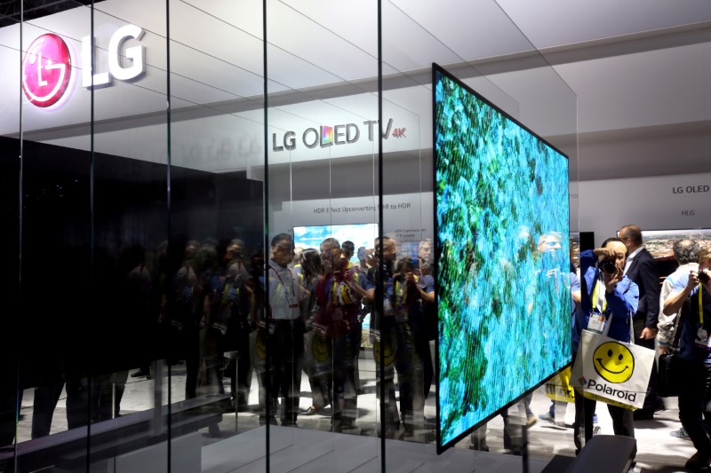 LG Display quarterly profit plummets as demand shrinks and prices decline