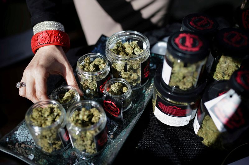 New Jersey gets high on its own supply as legal weed sales begin