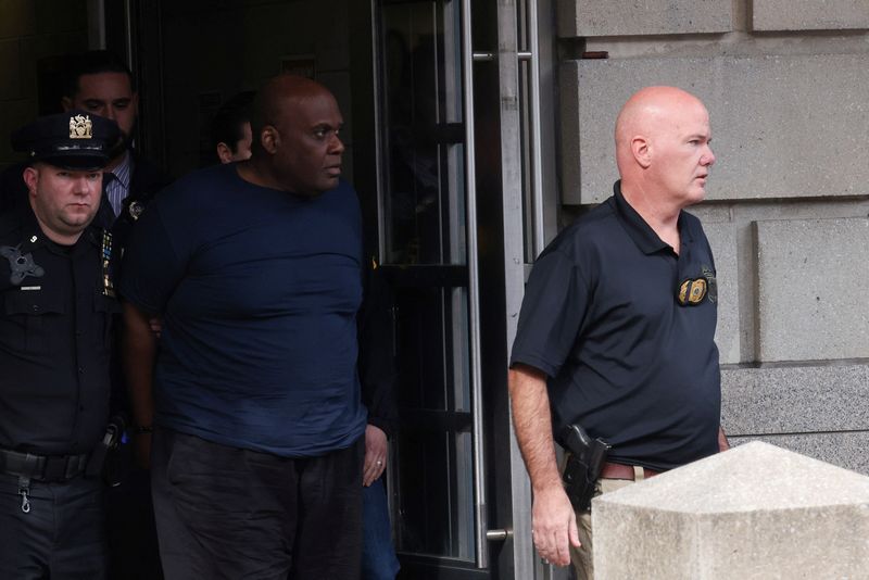 Prosecutors seek detention of New York subway shooting suspect pending trial