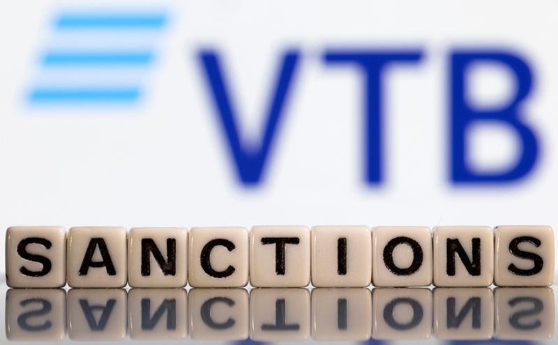Sanctioned Russian bank VTB pays FX bond coupons in roubles