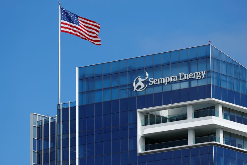 Sempra wins extension on Texas LNG project; NextDecade also seeks extension