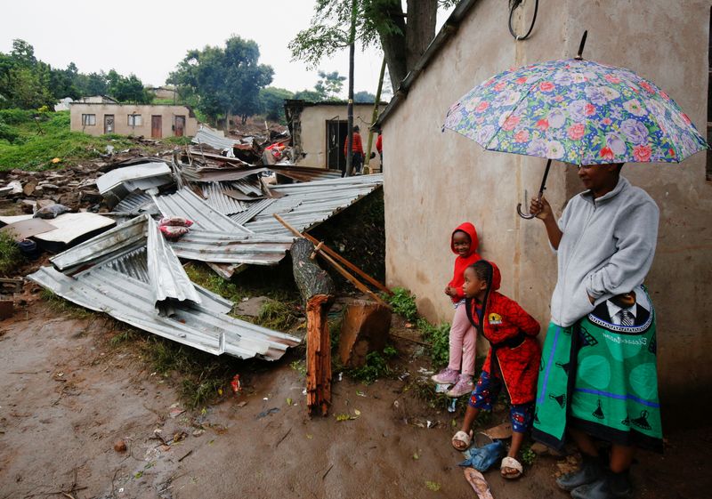 South Africa braces for more flooding as rains restart in east