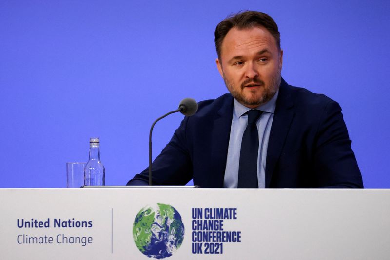 Speed up EU climate policies to wrest free from Russia, 11 countries say