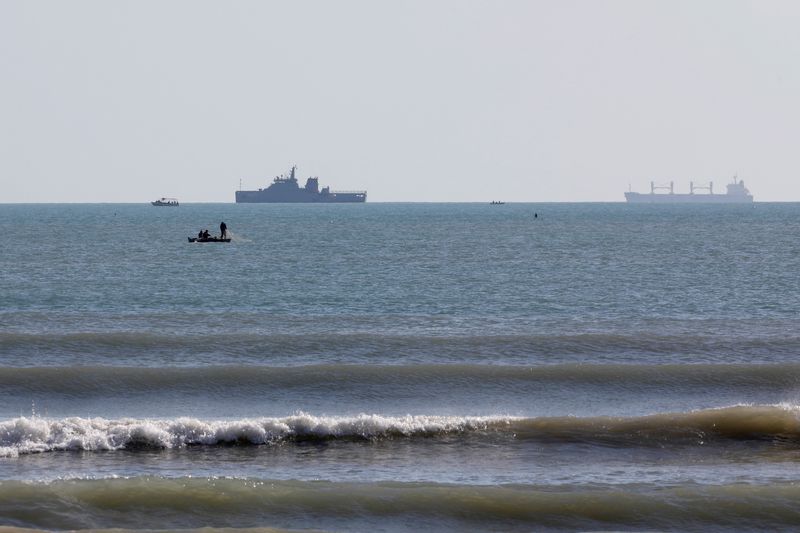 Tunisia says countries offer help to tackle impact of fuel ship's sinking