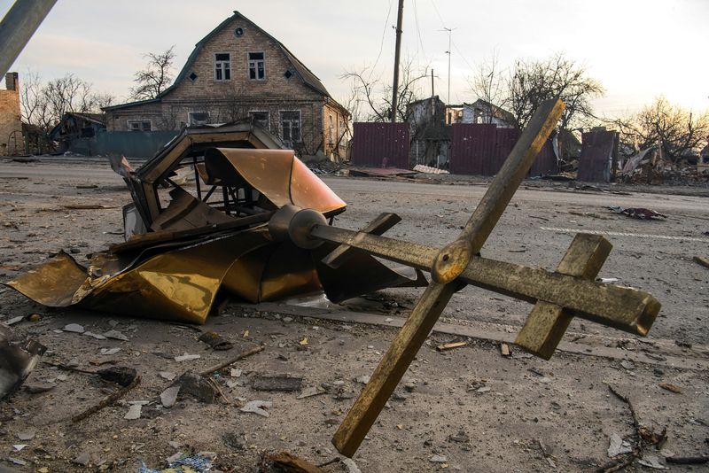 Ukraine seeks ruinous sanctions on Russia amid European hesitancy