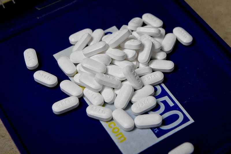 Walgreens, drugmakers blame others for San Francisco's opioid crisis