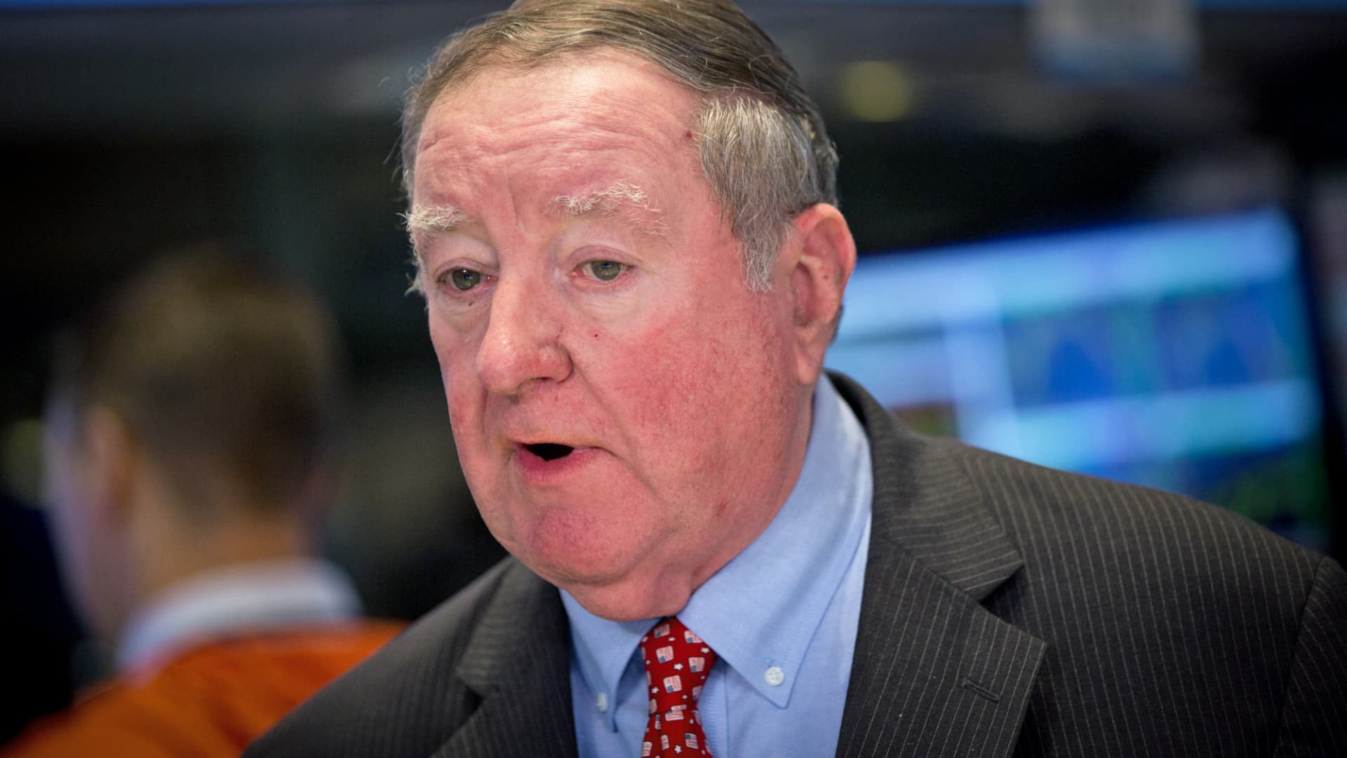Here's what Art Cashin is watching as a sign it's time to buy stocks