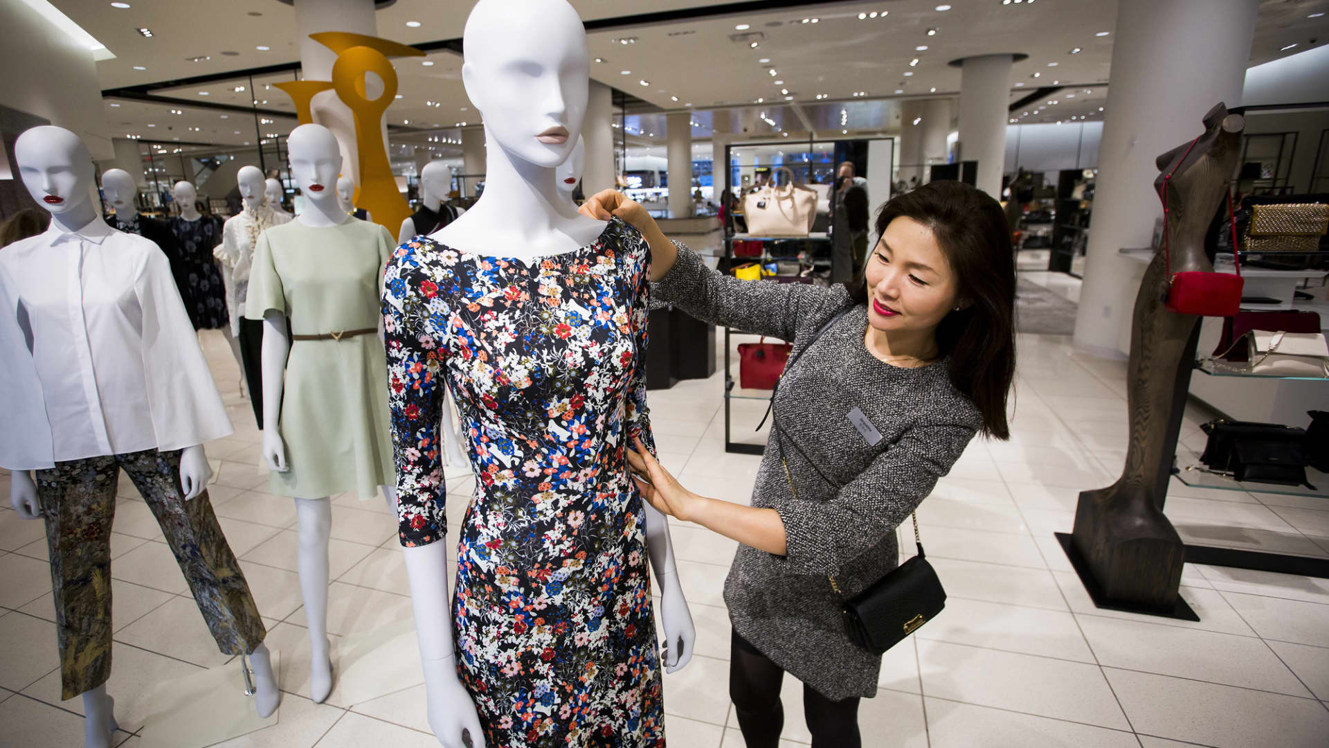 As Americans splurge on dressing up again, retailers like Macy’s and Ulta benefit