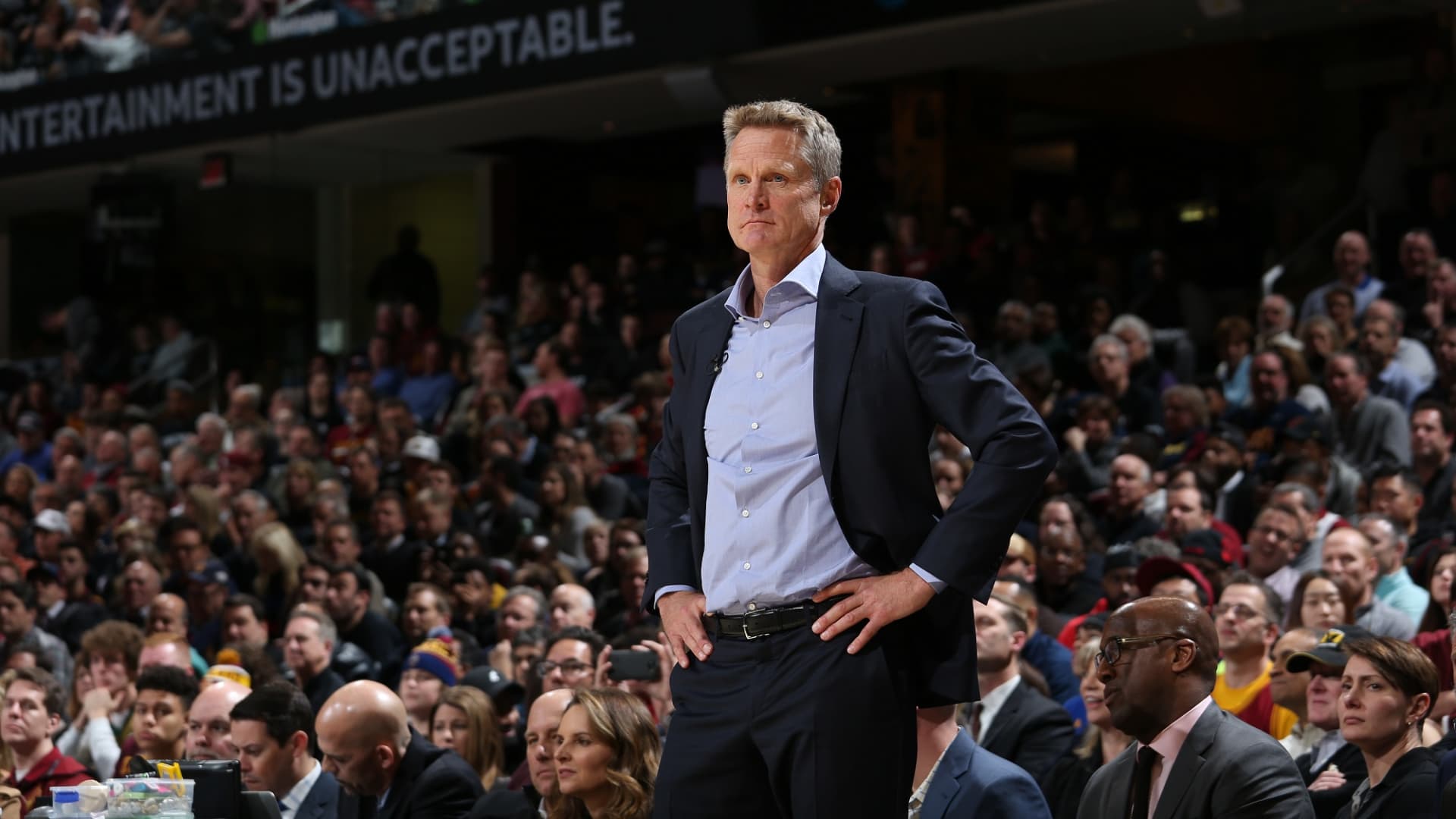 Steve Kerr condemns senators for inaction on guns