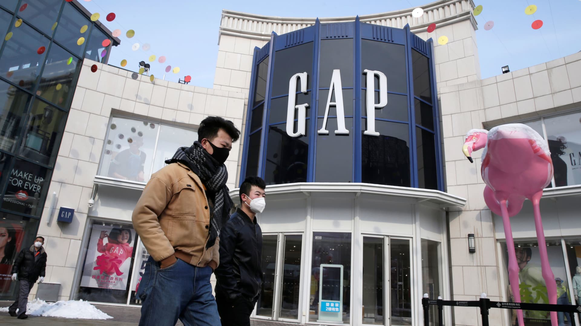 Morgan Stanley downgrades Gap after weak first-quarter report, says stock has further downside