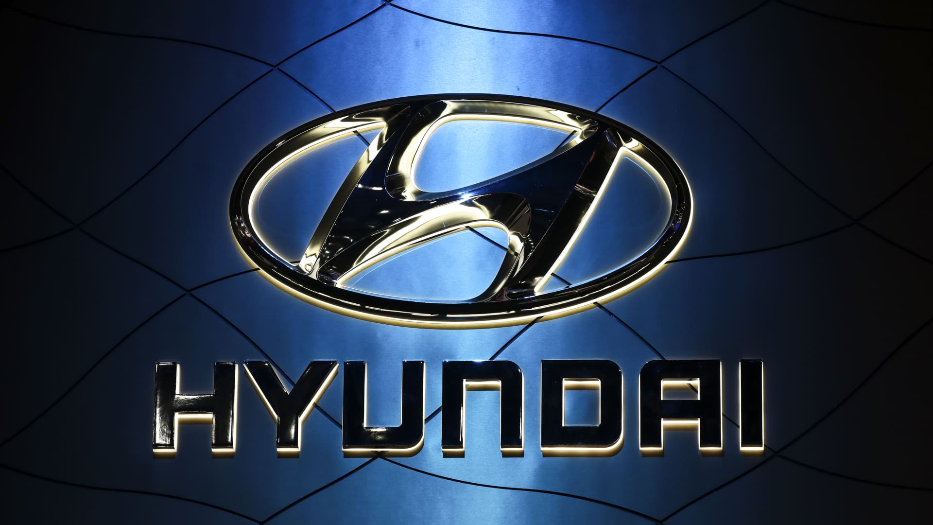 Hyundai plans $5 billion investment in U.S. on mobility technology
