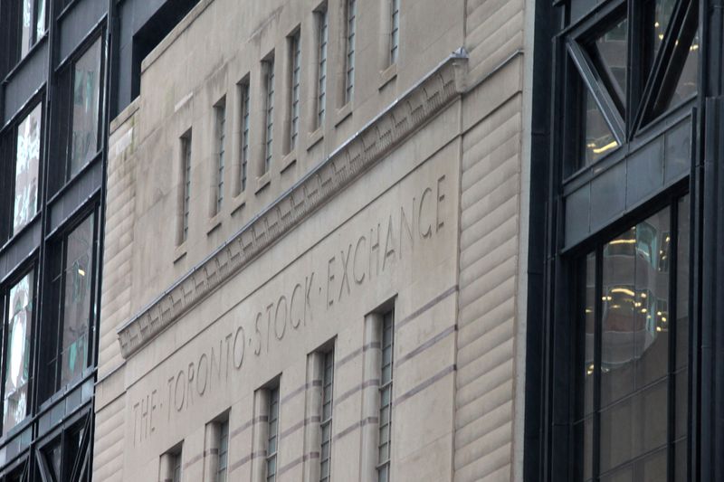 TSX futures slip as surging inflation fuels growth concerns