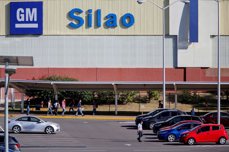 U.S. says GM Mexican plant workers' vote shows bargaining benefits