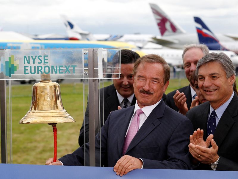 Air Lease chairman says pursuing insurance claims over Russia
