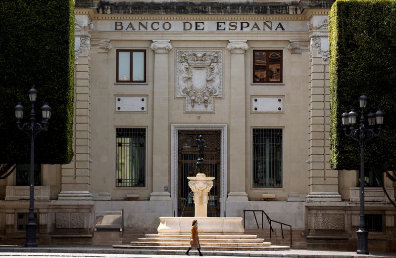 Bank of Spain could lower 2022 growth outlook, governor says