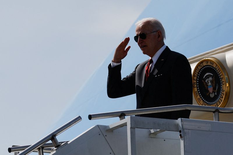 Biden to tout efforts to reduce budget deficit in speech