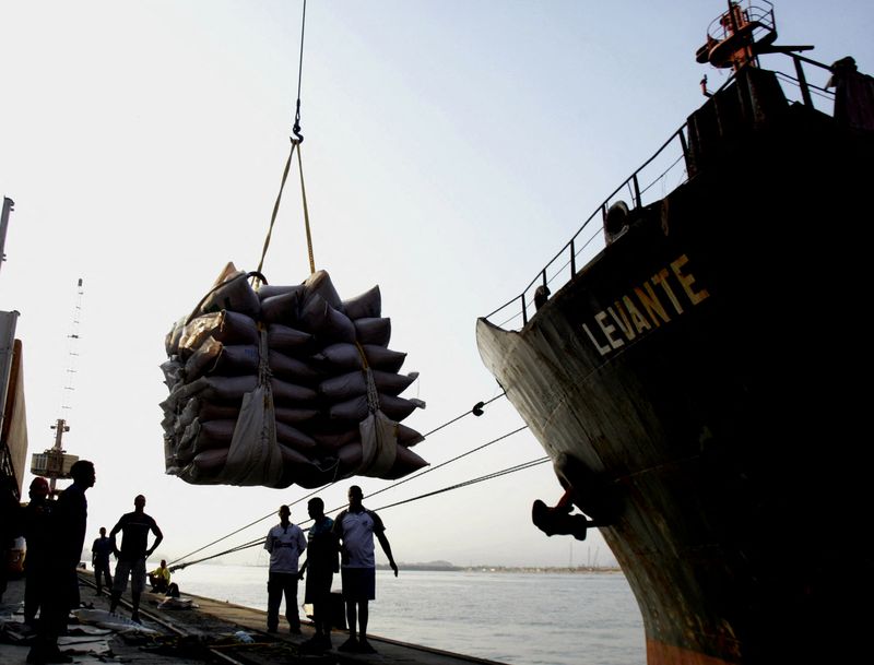 Brazil mills cancel sugar export contracts, shift output to ethanol