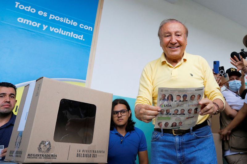 Colombia peso, market rally on candidate Hernandez's advance to second round