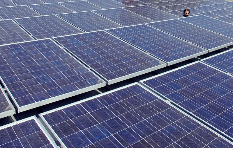 Companies confront a new climate challenge: home offices