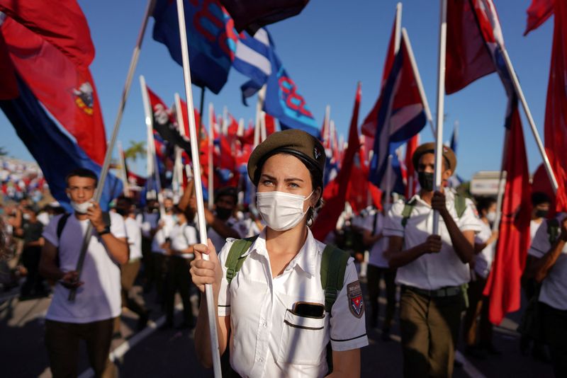 Cubans take to streets on Worker's Day for first time in three years