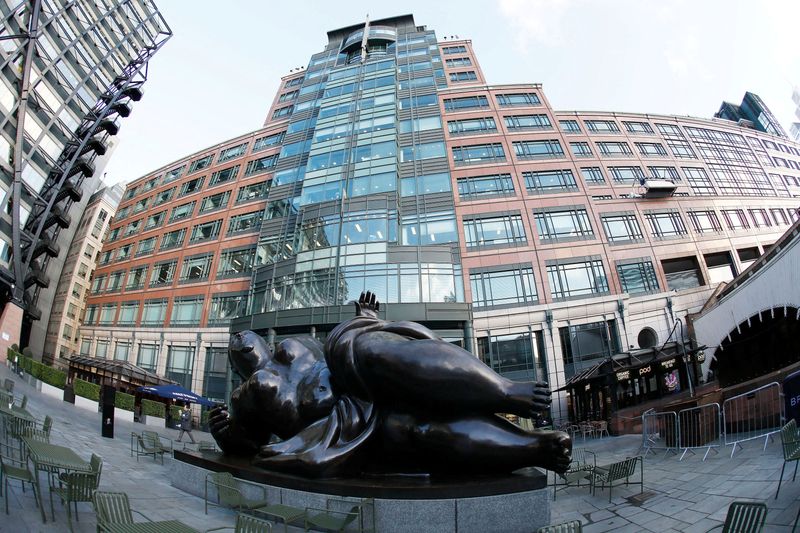 EBRD sees Greek economy growing at 2.9% this year