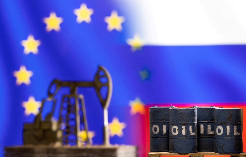 EU summit unlikely to find solution on Russia oil embargo, von der Leyen says