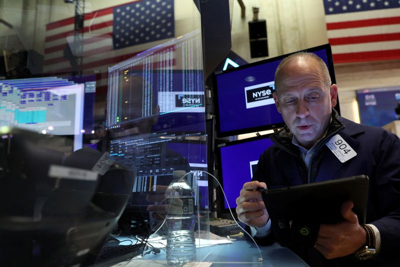 Futures slip after sharp Wall Street rally