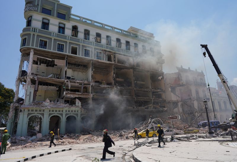 Grim search in blown-out Havana hotel, death toll at 26