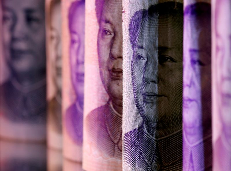 Factbox: How PBOC might respond to China's weakening yuan