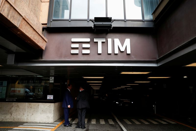 KKR's doubts complicate TIM's single-network talks with CDP, sources say
