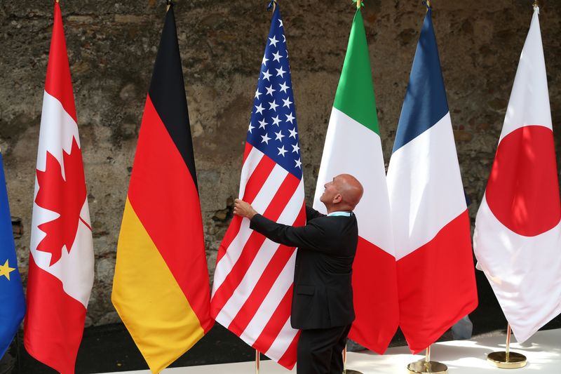 Kremlin says G7 using Russia's reserves for Ukraine would be 'outright theft'